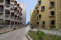 Студенческий эко-хостел The Street от Sanjay Puri Architects, Индия